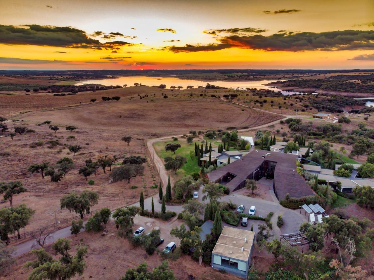 אביס Herdade Da Cortesia Hotel מראה חיצוני תמונה